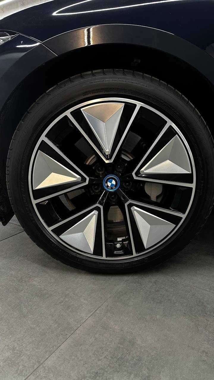 BMW i3 edrive 40l Sports