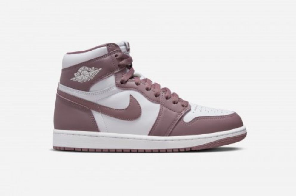 Jordan 1 High OG White / Sky J Mauve