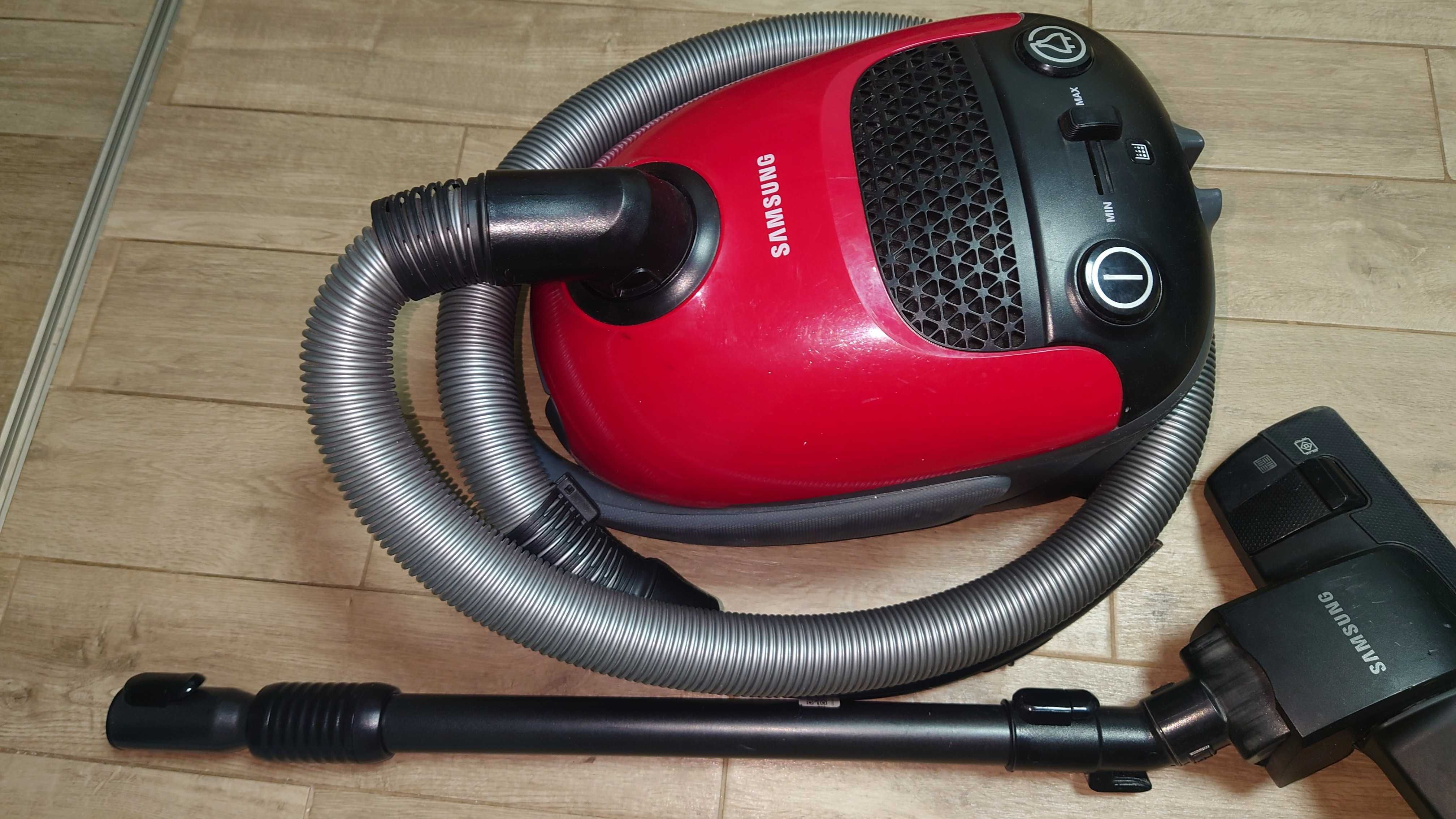 Aspirator Samsung SC15F30WH