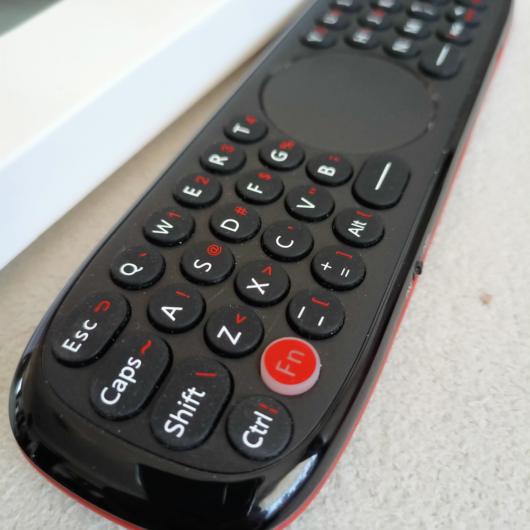 Telecomanda smart cu tastatura, Air Mouse, Touch Pad,