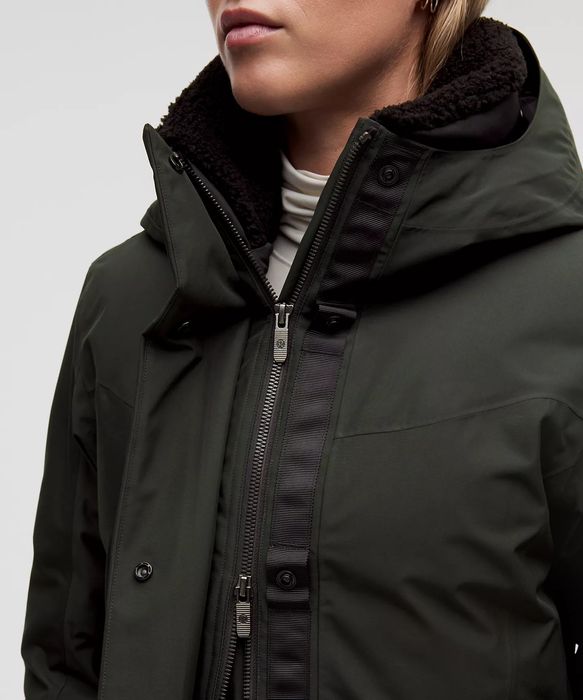 Lululemon Parka Snow Warrior 600-Down-Fill