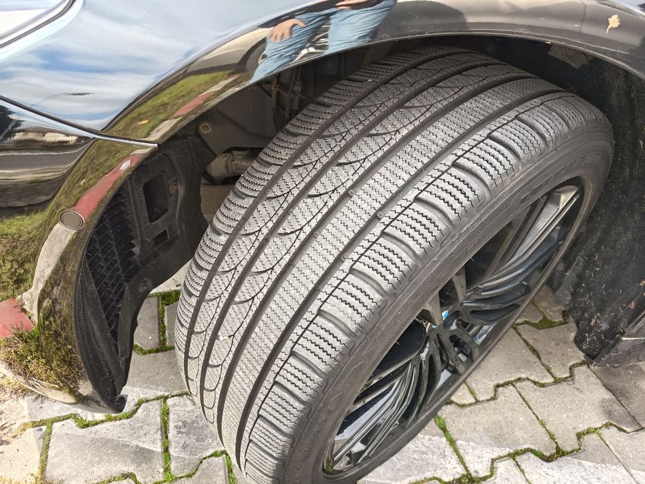 Vând jante + anvelope BMW G30 style 664 m ,19 inch 8j cu 9j