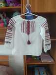 Cămașă tradițională cu broderie pentru fetiță de 6 ani