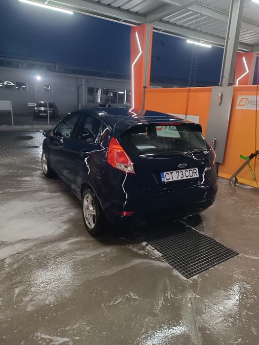Vand Ford Fiesta 2014