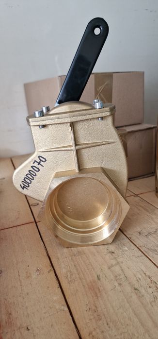 Vana robinet vidanja 4 toli import Italia original preț 1150 lei tva i