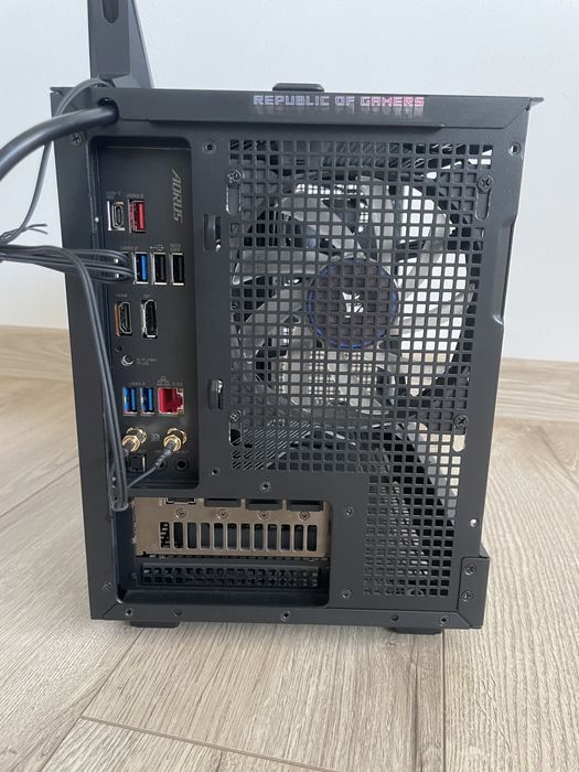 PC Gaming i5 12400F DDR5 RTX 3050 8GB SSD NVME Mini PC SFX ITX