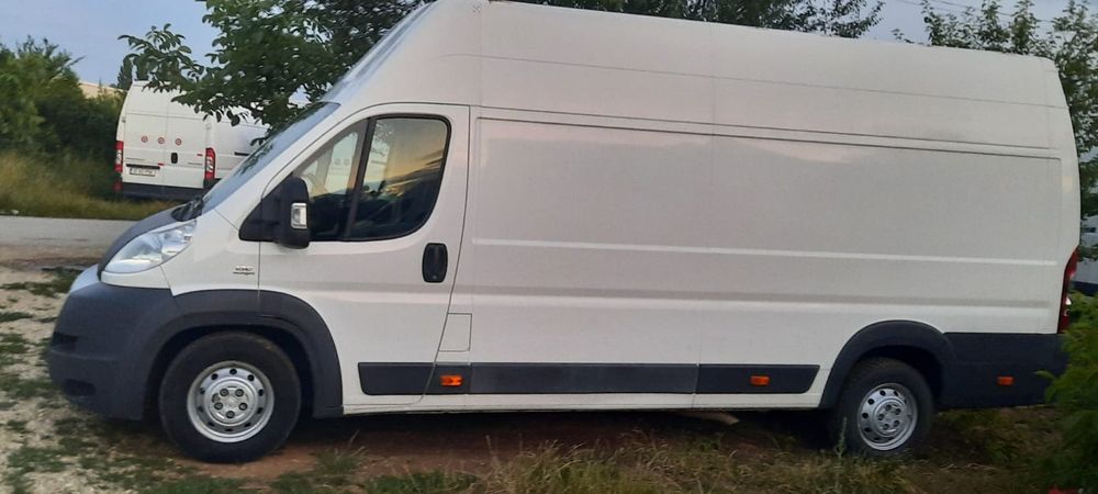 Fiat ducato, 350 mii km aer condit, euro 5,functioneaza ca un TURISM.