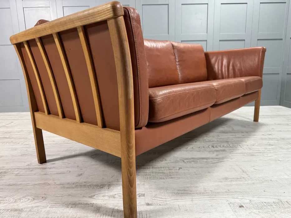 Датски диван 3-ка естествена кожа Д1089-Д