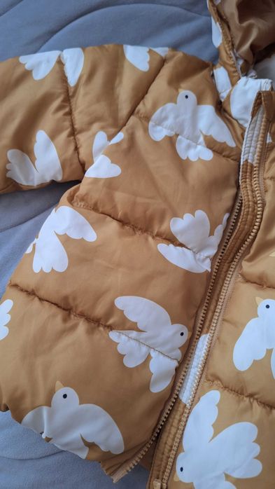 Есенно зимно яке за момиче. 92 р-р (1.5-2 г) От HM.Като ново. Горчица