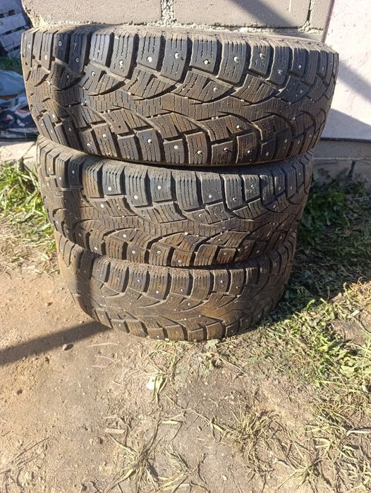 Продам зимнию резину