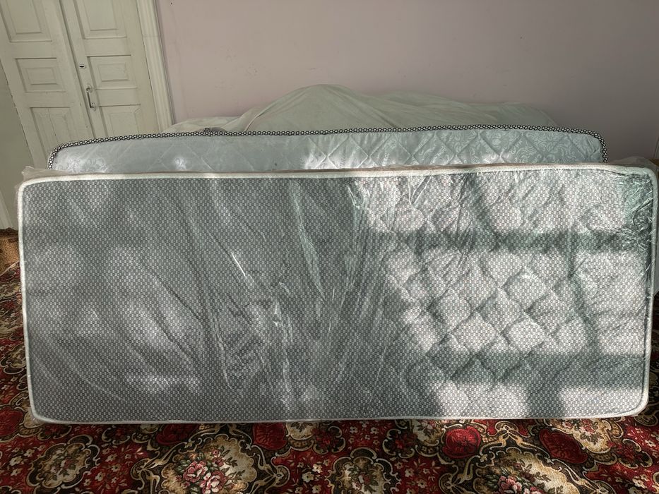 Продается ортопедический матрас