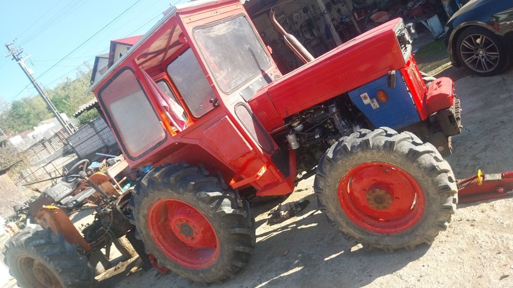 universal 445 dt