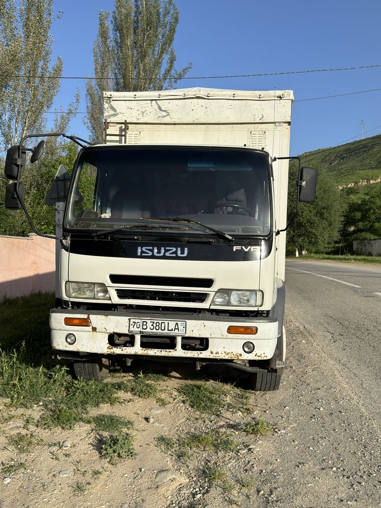 Isuzu 10tonna furgon