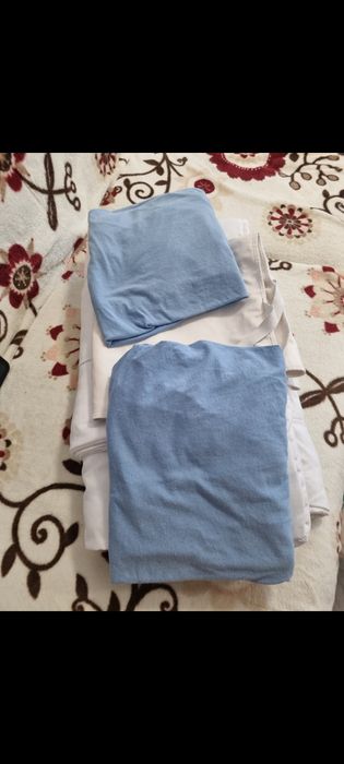 Vând pătuț bebe în stare buna cu saltea, protecții laterale, lenjerii