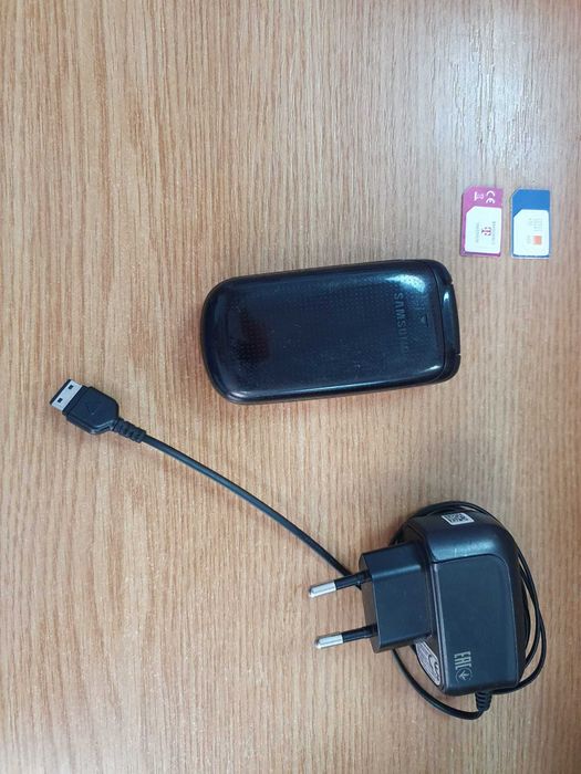 Telefon Samsung GTE 1150 functional clapeta taste seniori necodat