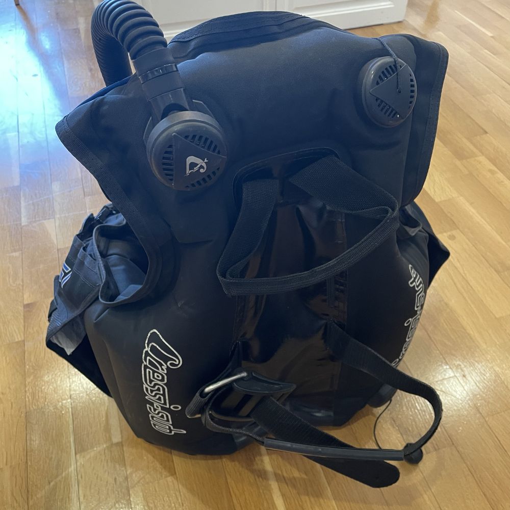 BCD Cressi жилетка