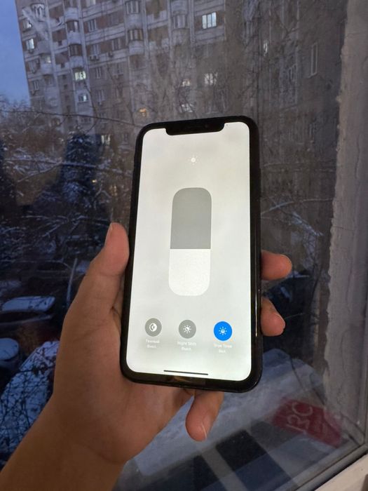 Айфон Хр 128гб 78%