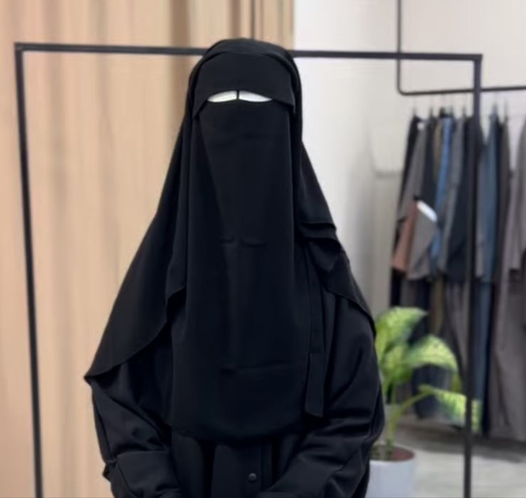 Никаб удлиненный с перегородкой и с козырьком Фирма: Ибн Акл