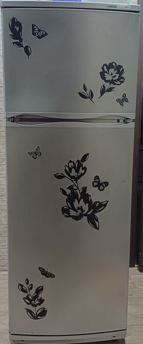 Продаю холодильник Атлант