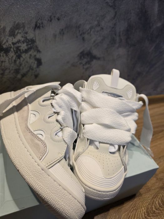 Vând Lanvin curb 43