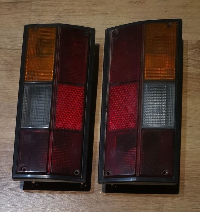 Задни светлини за бус. Печка на дърва и въглища