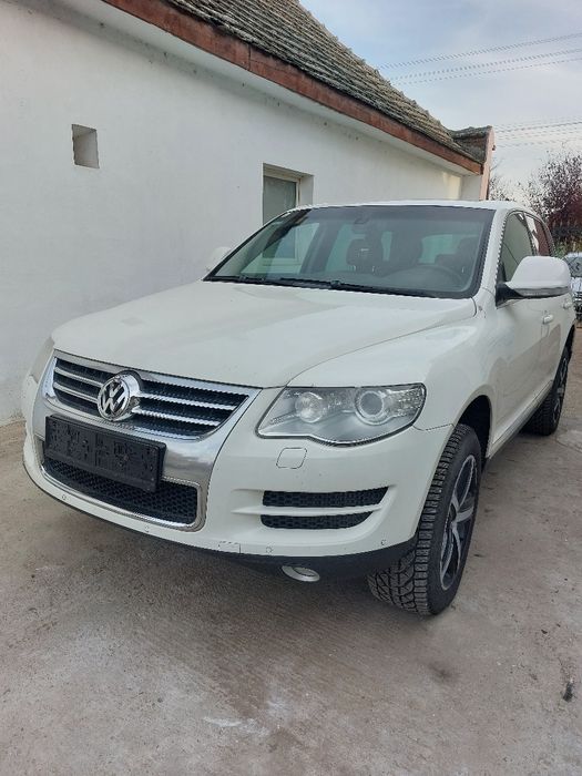 Volkswagen Touareg an 2009 3.0 TDI