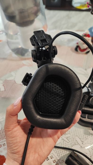 Тактически слушалки ARM NEXT F10