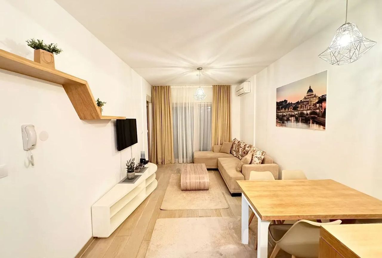 Продава се Двустаен апартамент в София, Люлин 10 - 62 кв.м за 1565 €/кв.м - Снимка #1