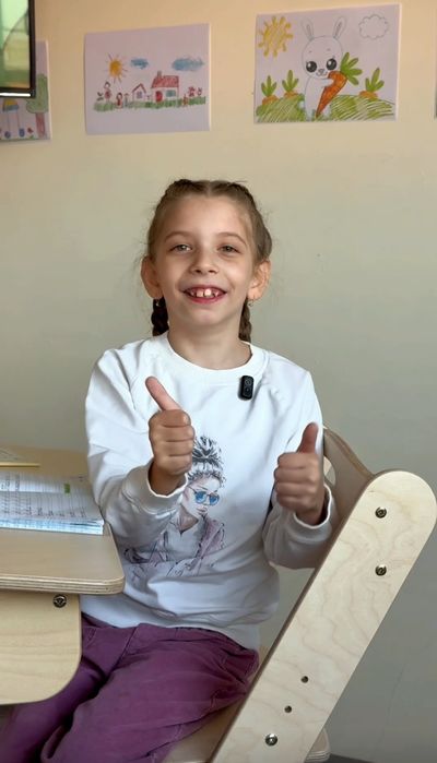 Растущий стол-парта и стул из эко-фанеры: