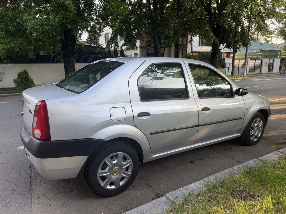 Dacia Logan 2008 - 137.000Km - GPL