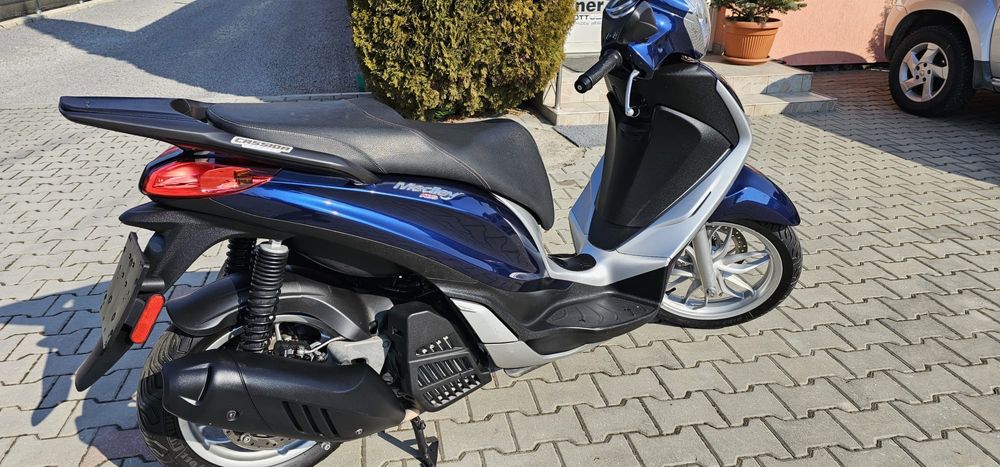 Piaggio Medley 125