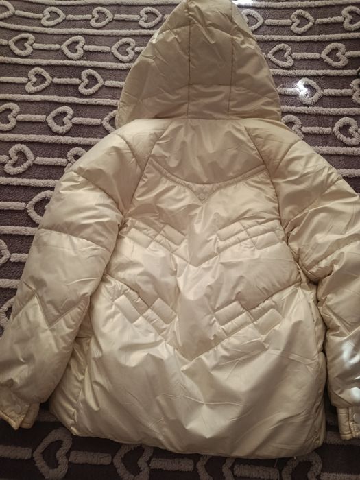 Продается куртка женская