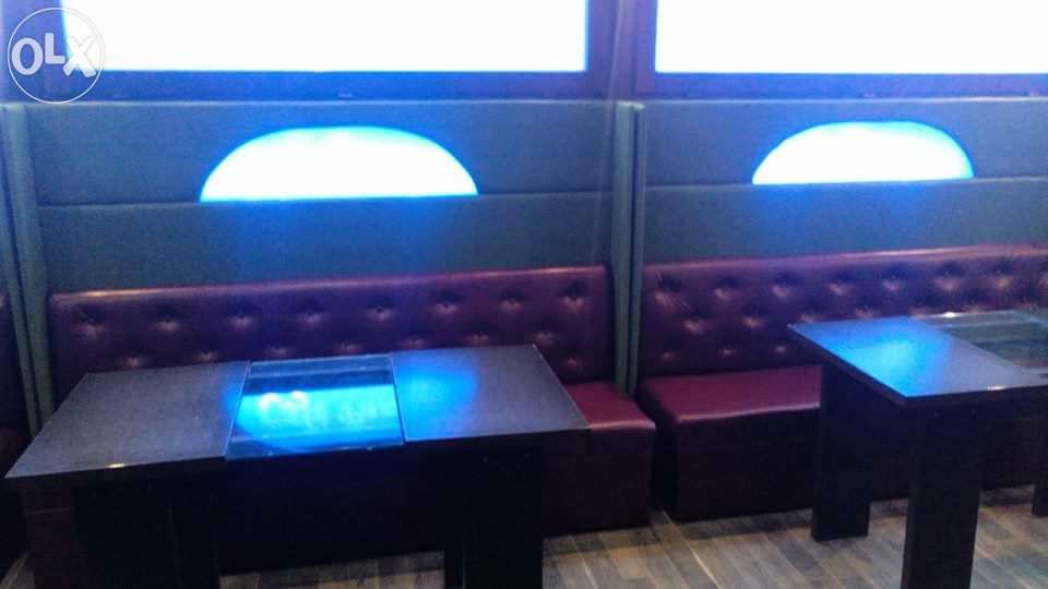 Canapele cluburi, pizzerie, restaurante