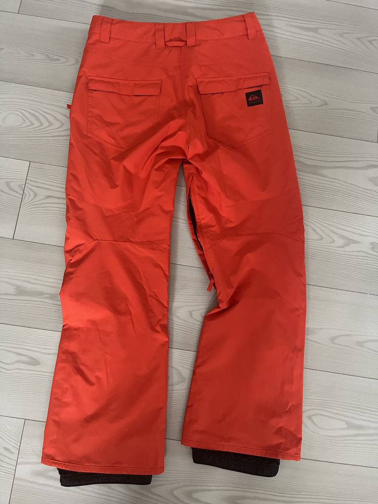 Quiksilver ски екип