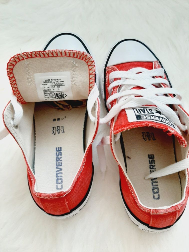 Converse & Reserved 29/31