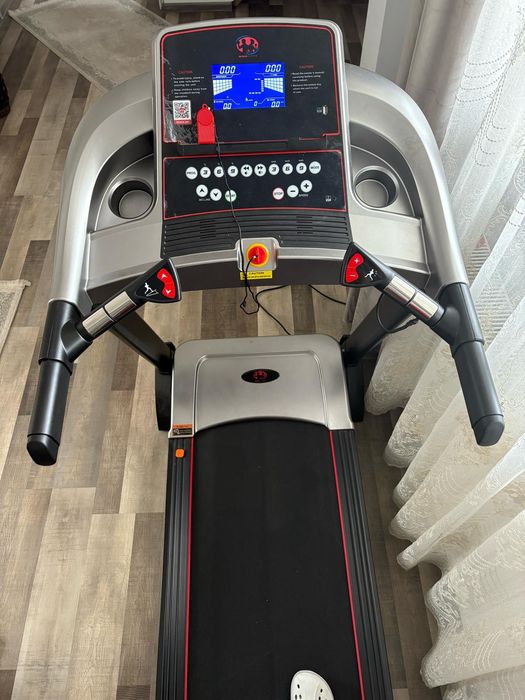 Banda de alergare BodyFit A6000