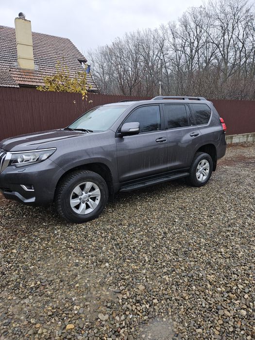 Toyota Land Cruiser 2021 204 CP