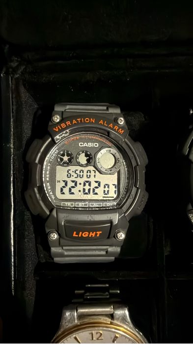 Casio W735H-8AV digital watch.