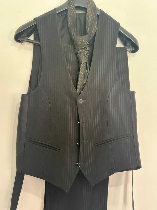 Costum Barbati in 3 Piese, Marimea 44 -A-