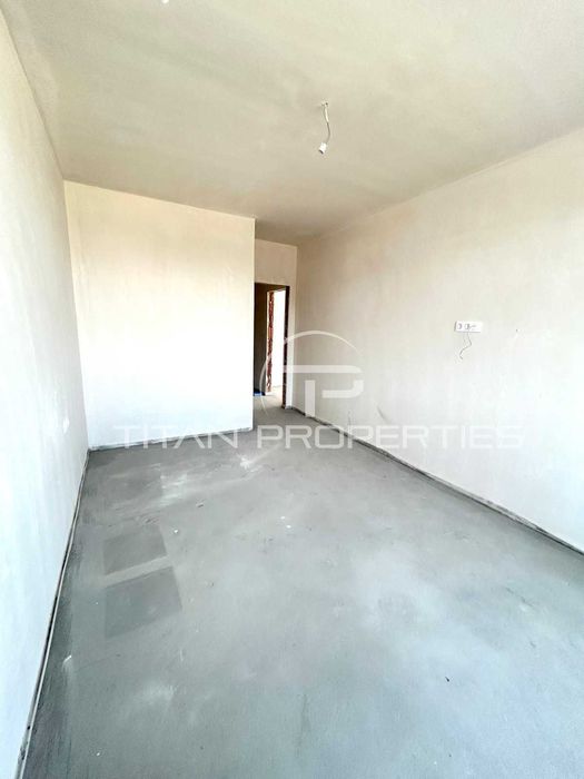 Продава се Двустаен апартамент в Пловдив, Остромила - 73 кв.м за 1254 €/кв.м - Снимка #2