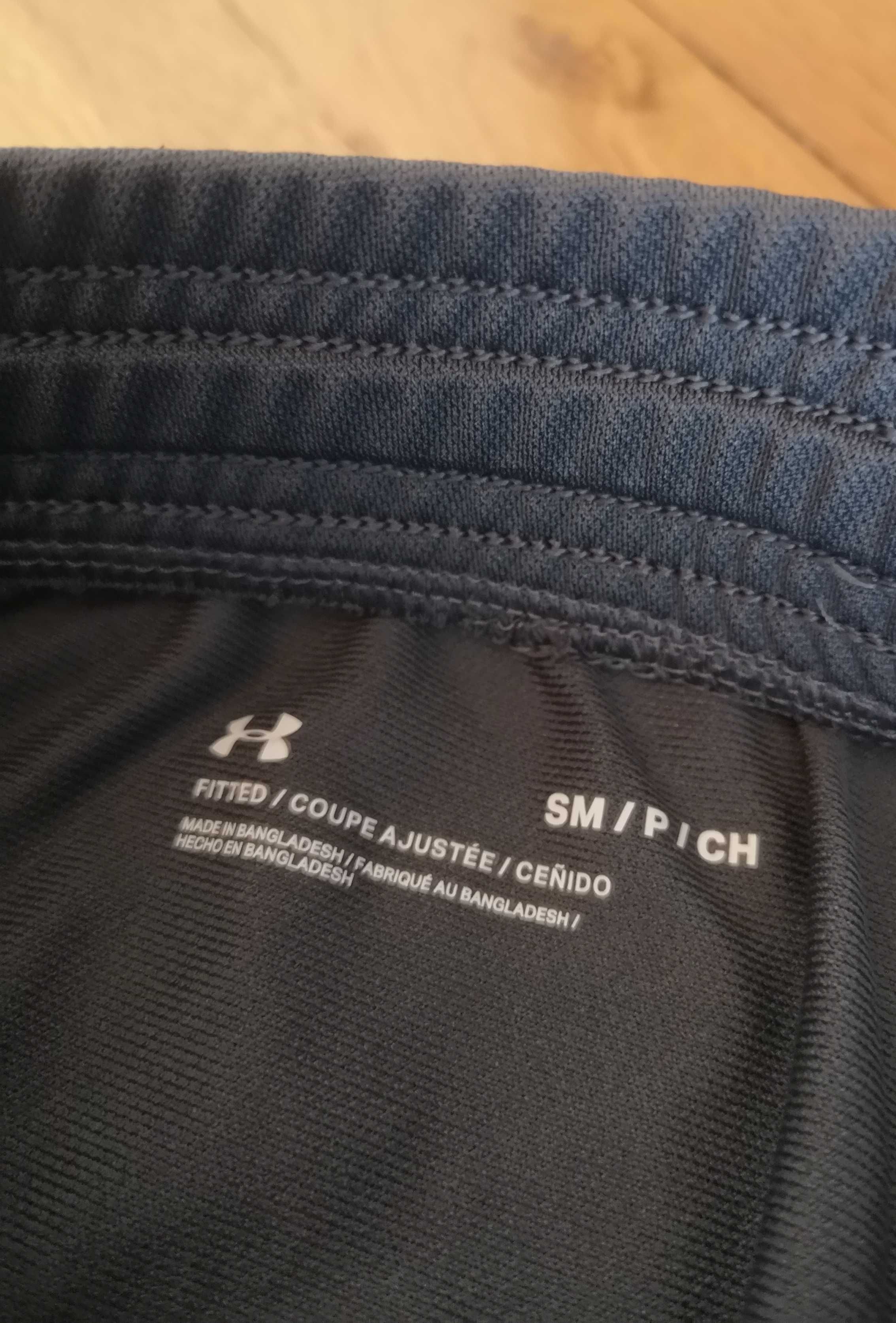 Оригинални мъжки долнища Under Armour размер S