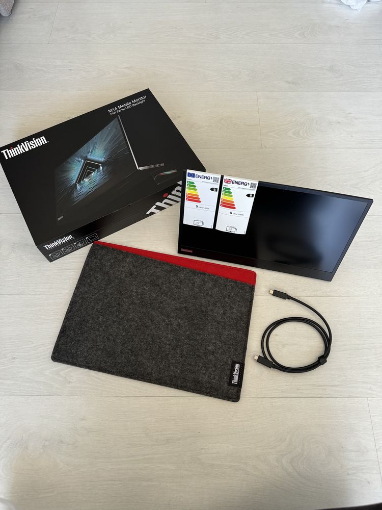 Monitor LED IPS Lenovo ThinkVision 14’’, FULL HD, USB Type C, Negru