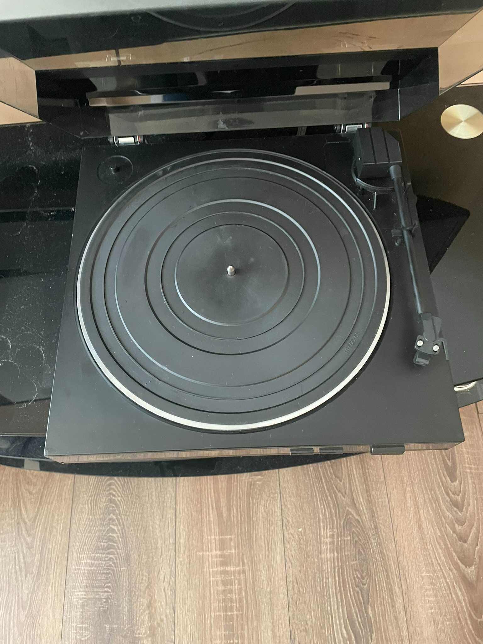 Грамофон DUAL CS 3600