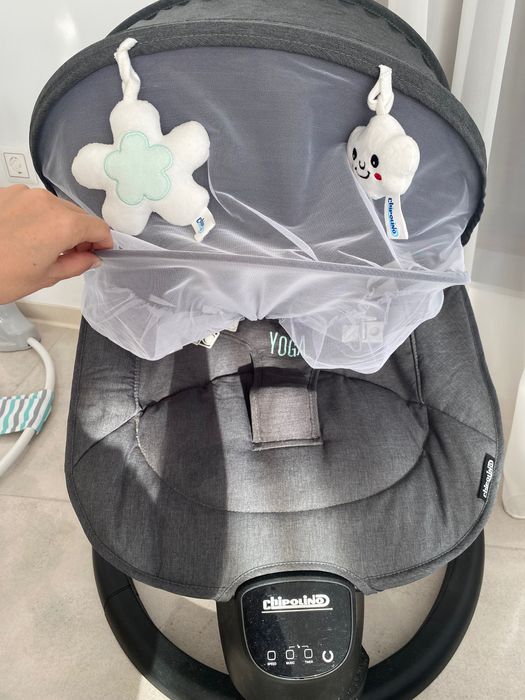 CHIPOLINO Електрическа бебешка люлка - шезлонг ЙОГА АСФАЛТ