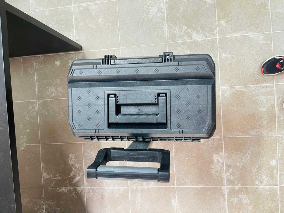 Cărucior de scule Stanley 1-79-206 din metal și plastic