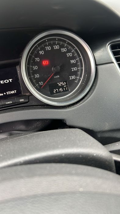 PEUGEOT 508 Hybrid 2013