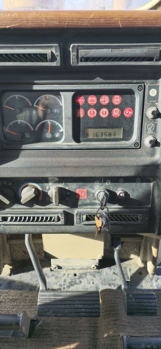 Buldozer Caterpillar Cat D5M lama 6 pozitii