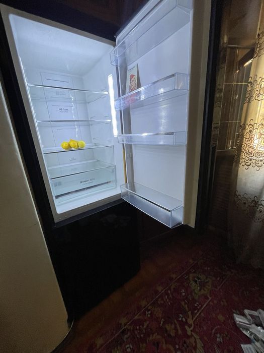 Продается холодильник 350 литроа