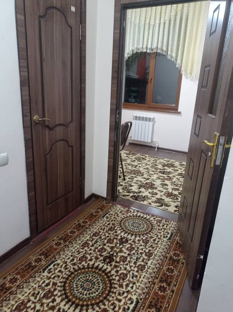 Сдаётся 3 комнатная квартира