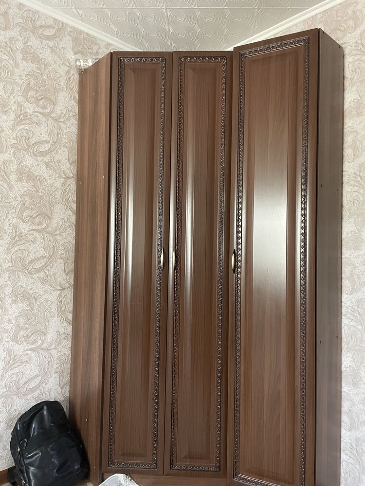 Продается шкаф б/у